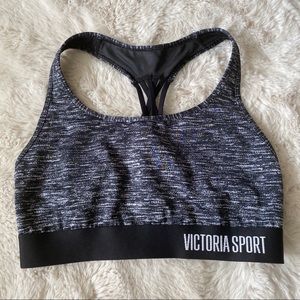 VICTORIAS SECRET STRAPPY SPORT BRA